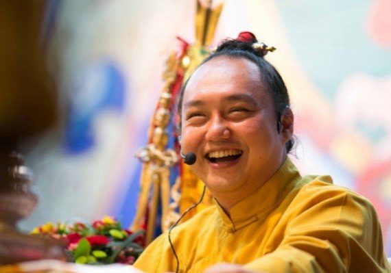 Namdrol RInpoche teaching very down to earth style Namdrol Rinpoche teaching. Rinpoche is known for his approachable and down-to-earth style.